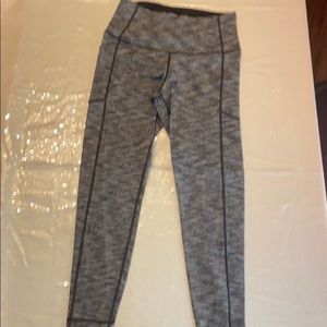 Victoria Secret Knockout Yoga pants with pockets